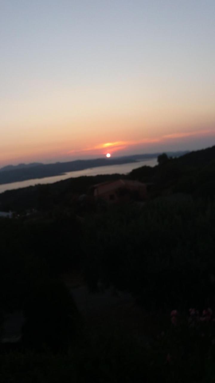 B&B Bedda Ista Πόρτο Τσέρβο Εξωτερικό φωτογραφία